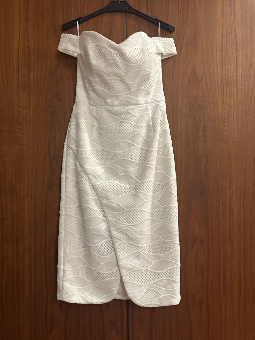 NICHOLAS Off-Shoulder White Textured Midi Dress